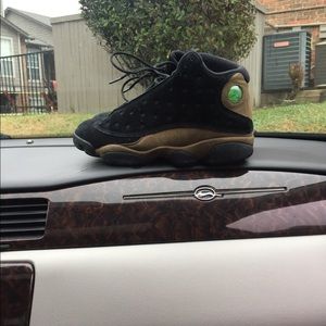 Retro Jordan Olive 13s